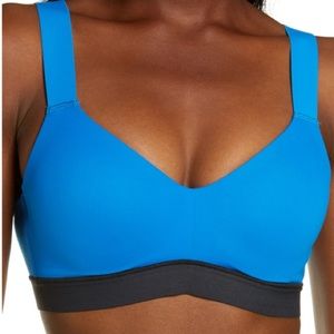 Natori Dynamic Contour Underwire Sports Bra in Imperial Blue /Black